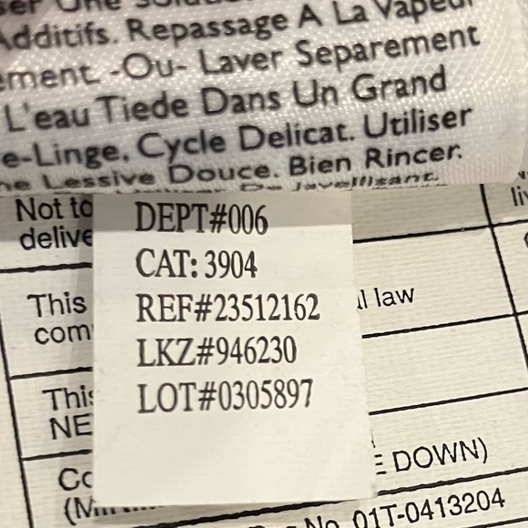 Eddie‎ Bauer Goose Down Fill Puffer Vest Black Zip Front Pockets Petite Medium - Picture 7 of 10